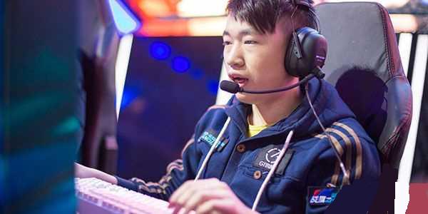 6篮板和1 6篮板和1