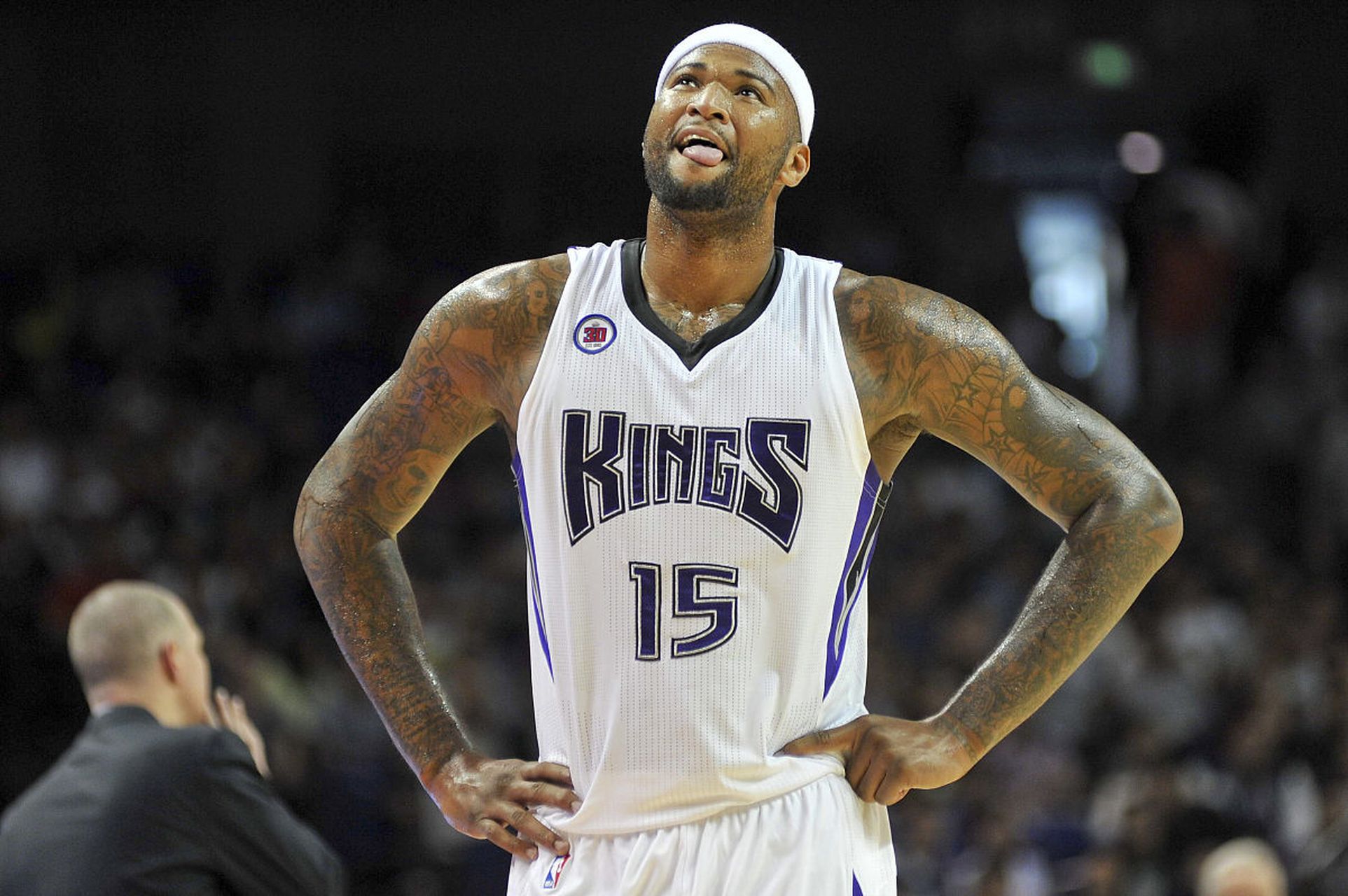 廷前场多次 廷前场多次