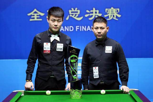 它不仅仅依 它不仅仅依