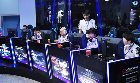 主要邀请预 主要邀请预